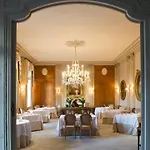 فندق Domaine Les Crayeres رانس
