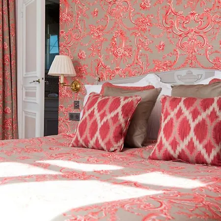 Domaine Les Crayeres Hotel