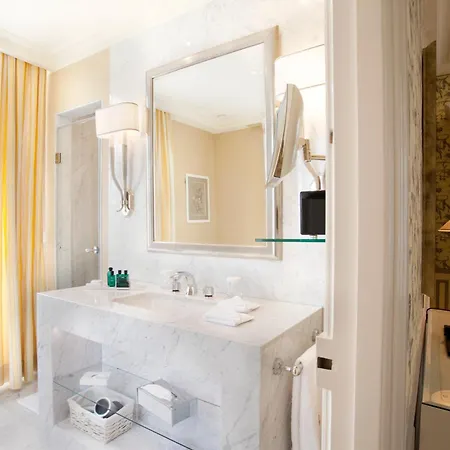 Отель Domaine Les Crayeres 5*