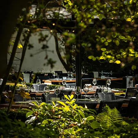 Domaine Les Crayeres Отель