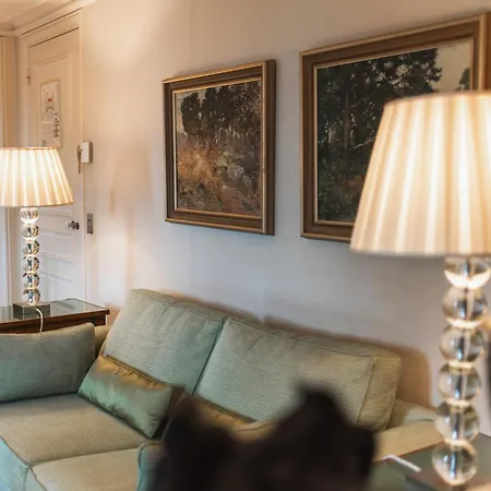 Hotel Domaine Les Crayeres
