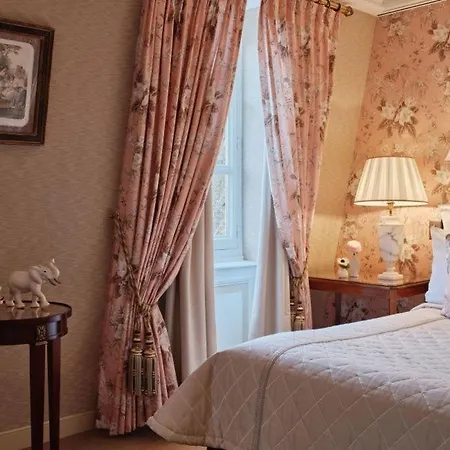 호텔 Domaine Les Crayeres 5*