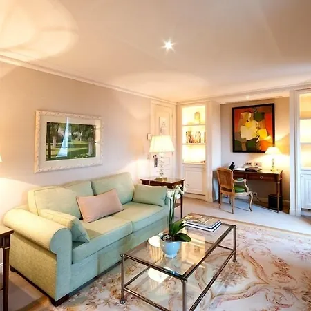 호텔 Domaine Les Crayeres