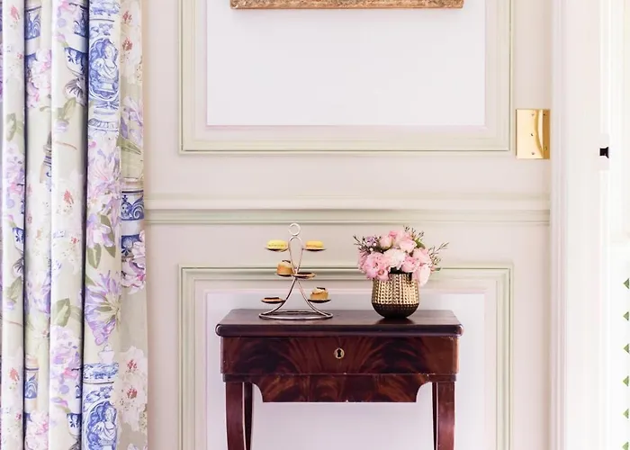 Hotell Domaine Les Crayeres 5*