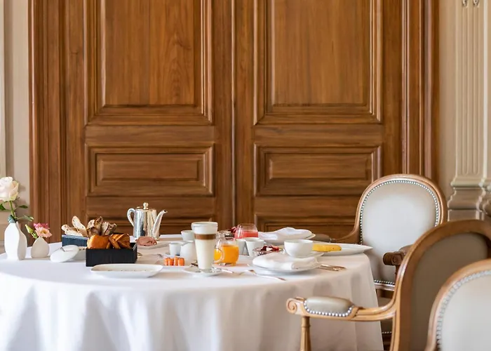 Domaine Les Crayeres Hotell Reims